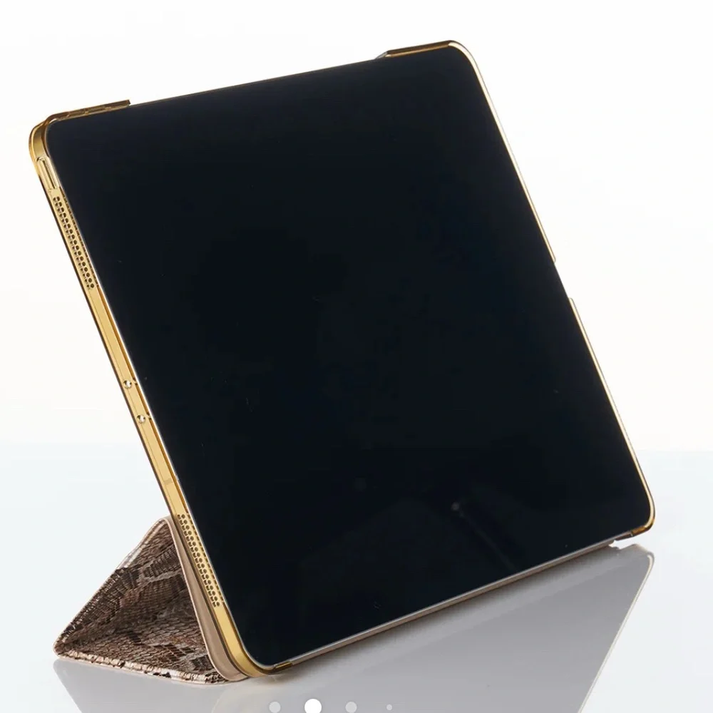 Chic Geeks‎ iPad Case Vegan Python Protective Cover for Pro 12.9 New in Box